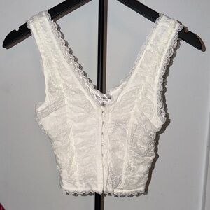 White lace tank top NWT